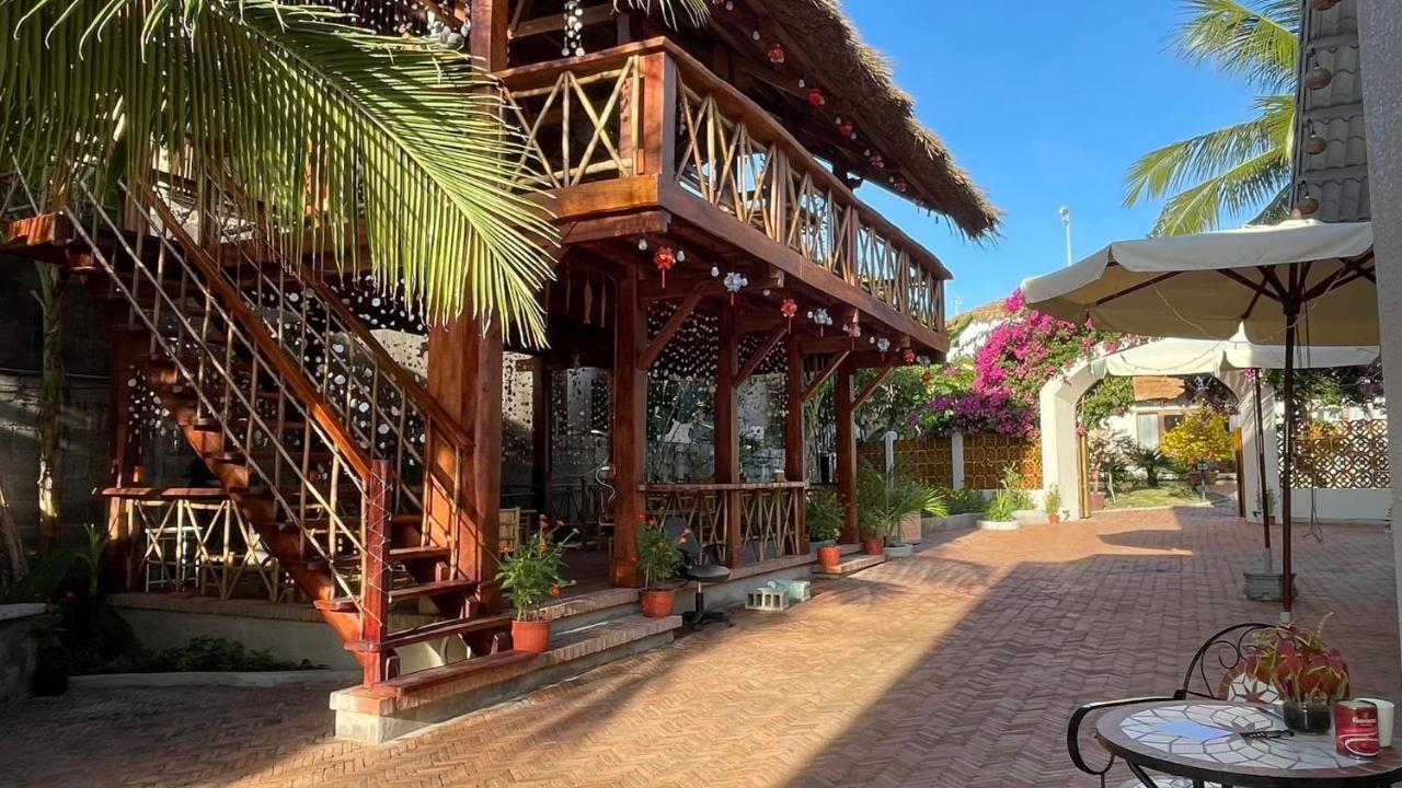 Golden Lotus Spa & Homestay Ap Thien Phuoc Bagian luar foto