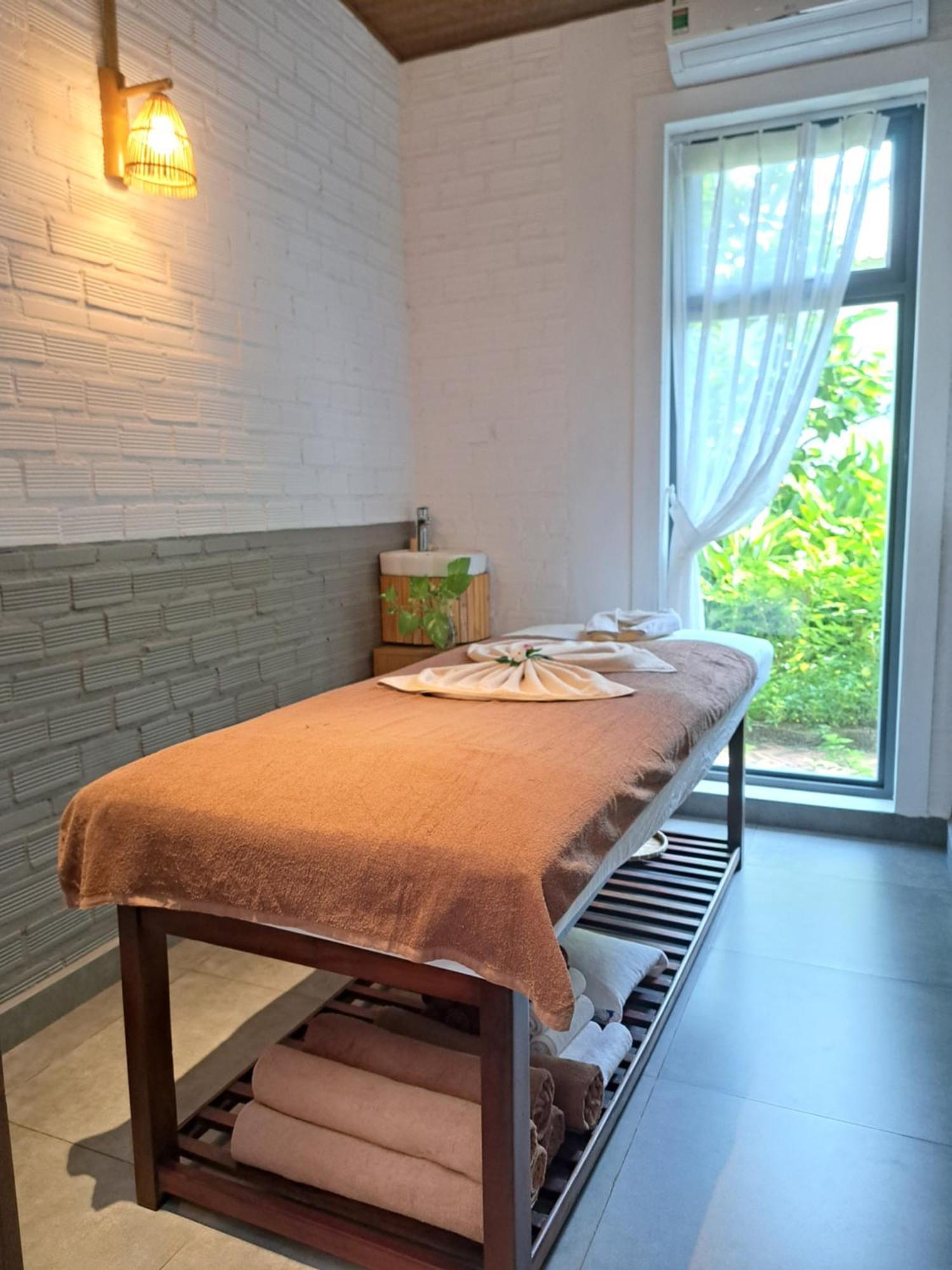 Golden Lotus Spa & Homestay Ap Thien Phuoc Bagian luar foto