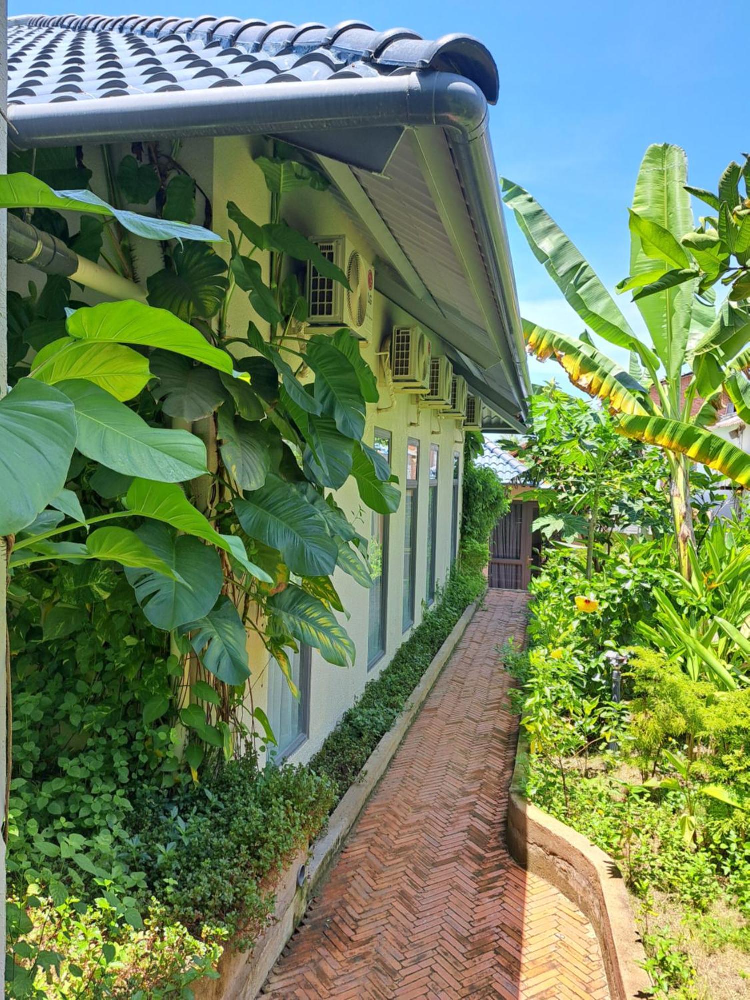 Golden Lotus Spa & Homestay Ap Thien Phuoc Bagian luar foto
