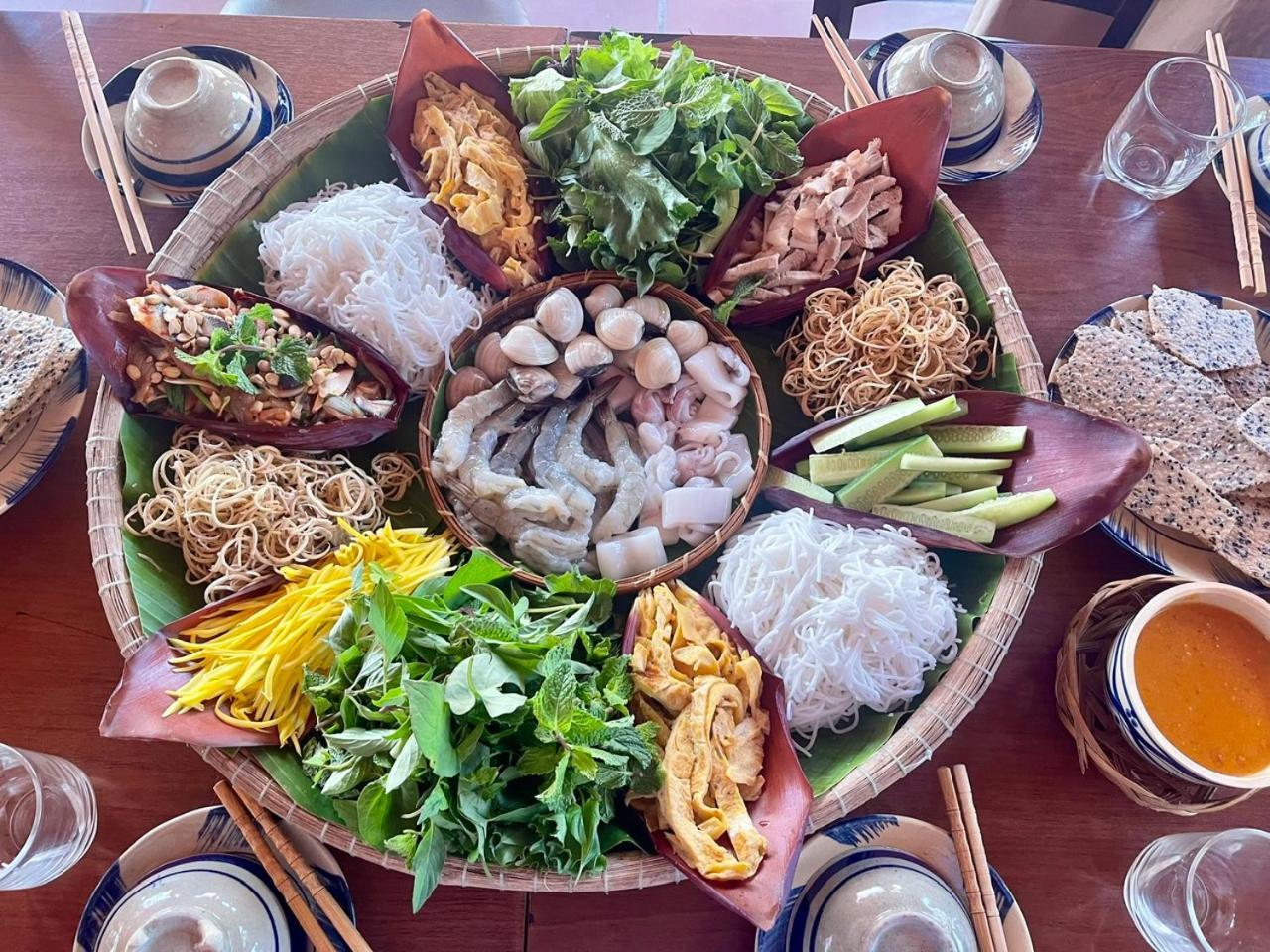 Golden Lotus Spa & Homestay Ap Thien Phuoc Bagian luar foto